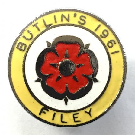 Butlins 1961 Filey Holiday Camp badge