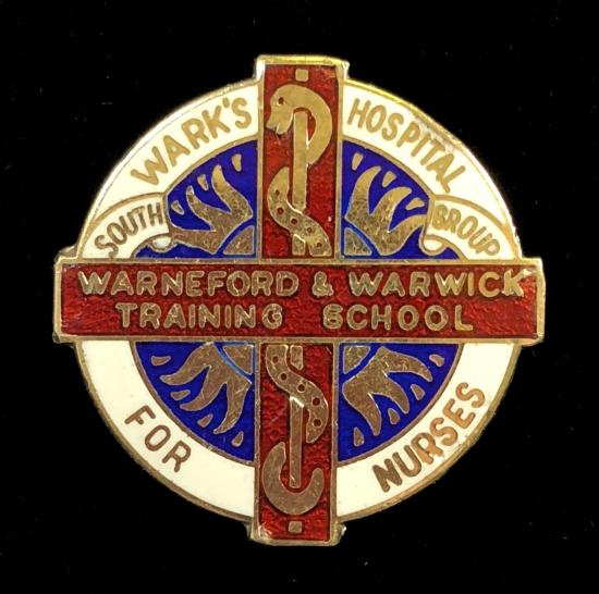 Warneford & Warwick Training School For Nurses 1975 silver badge