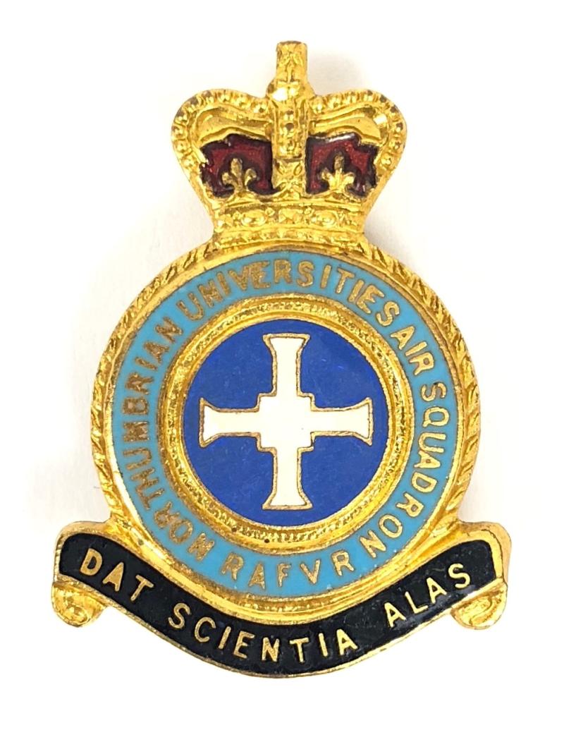 RAFVR Northumbrian Universities Air Squadron Royal Air Force badge H.W.Miller